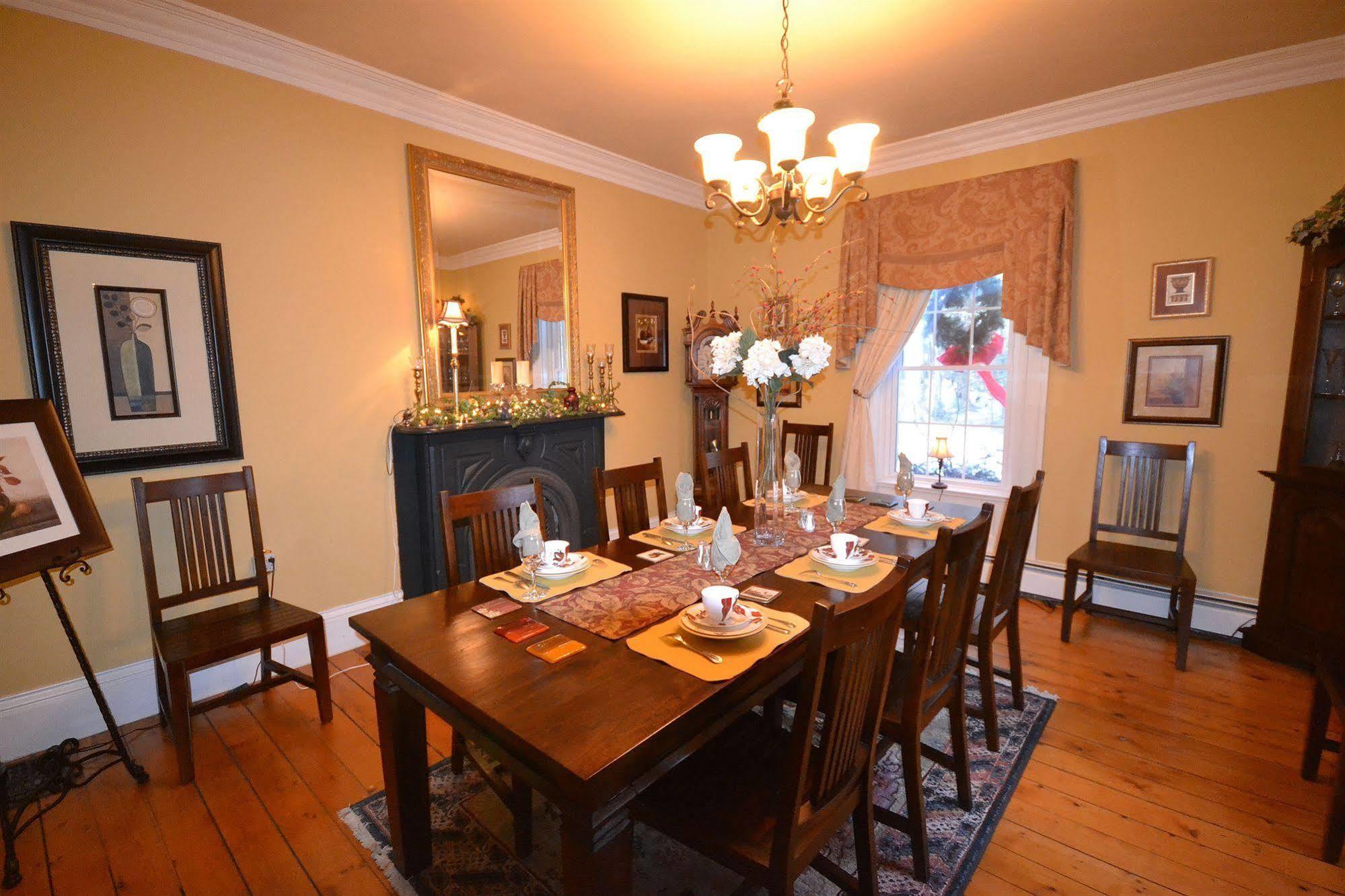 Briarwood Bed & Breakfast Elmsdale Exterior foto